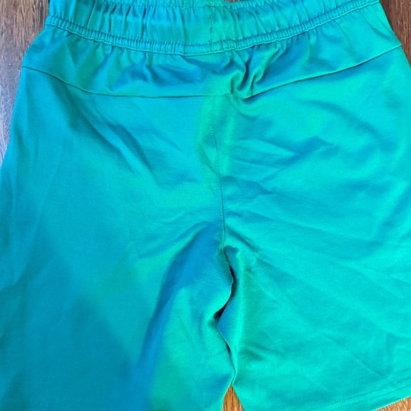 M Tech Kids Green Shorts - Picture 2 of 3